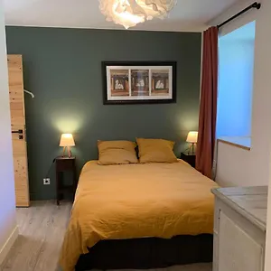 https://ferme-de-la-croix-blanche-vercors-4-ch-8-pers.hotels-rhonealpes.com