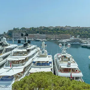 4* Отель Port Palace